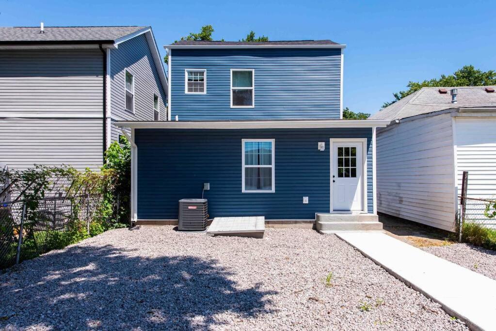 Newly Renovated 3 Bedroom Shelby Park Home **Free Parking** Louisville Exteriör bild